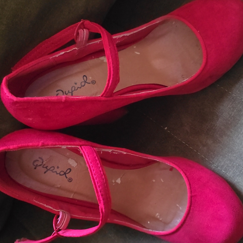 Qupid Red Suede Mary Jane Heels - Picture 2 of 7